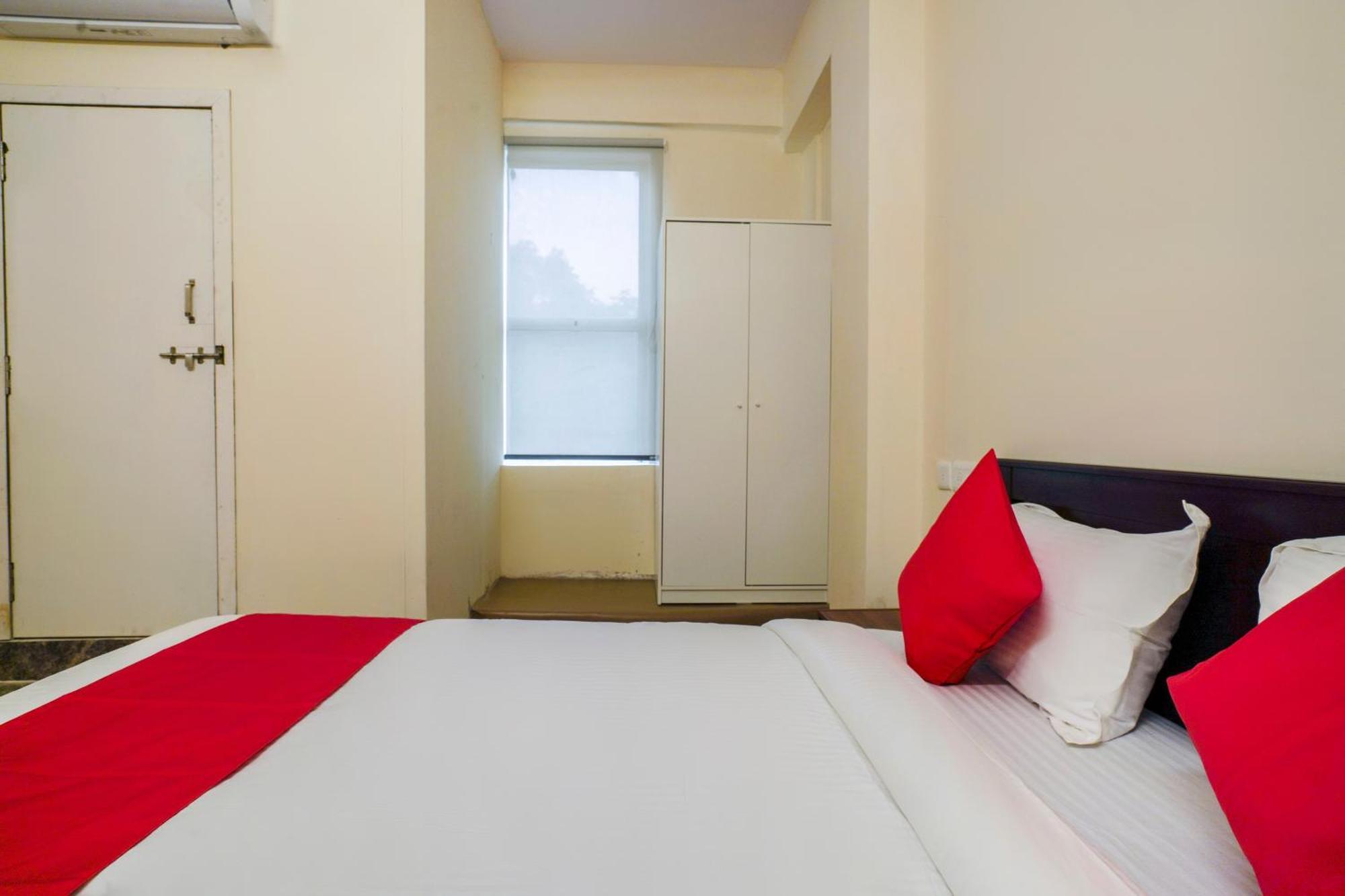 היידראבד Hotel O Alpine Glow Zenith מראה חיצוני תמונה